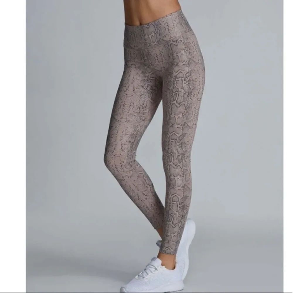 NWOT Blush Snake Sahara Legging size Small